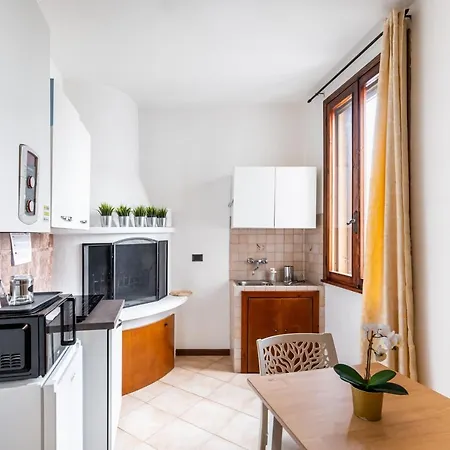 Lejlighed San Vincenzo 1 - 2 - 4