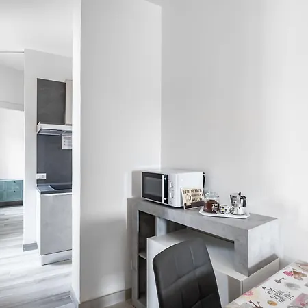 San Vincenzo 1 - 2 - 4 Lejlighed