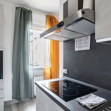 San Vincenzo 1 - 2 - 4 Apartment *